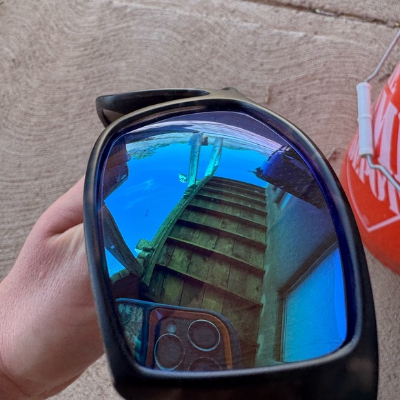 Costa Matte Black Sunglasses with Blue/Purple Mirrored Lenses - Picture 3 of 6